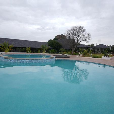 Q Mango Resort Ramanagara ภายนอก รูปภาพ