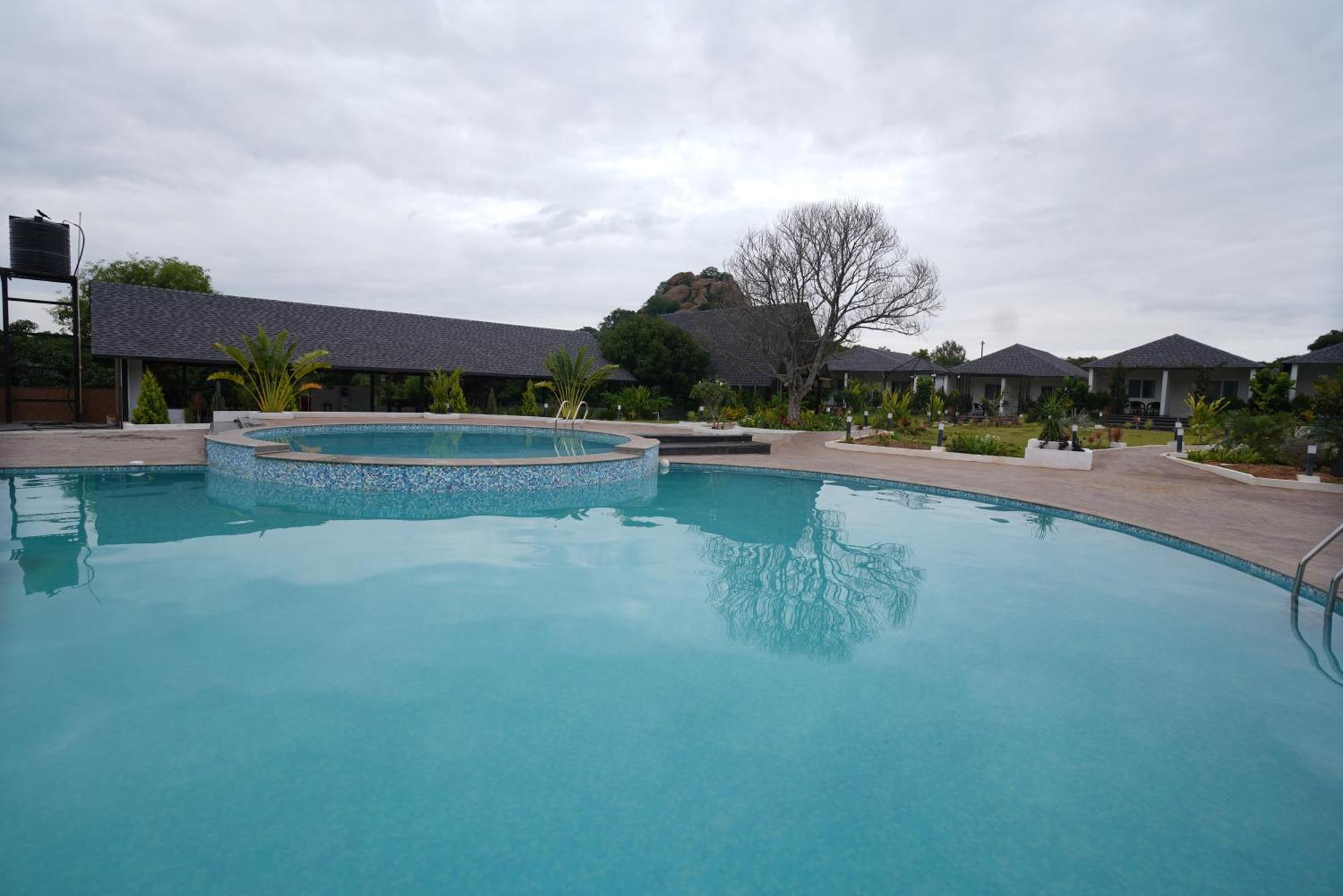 Q Mango Resort Ramanagara ภายนอก รูปภาพ